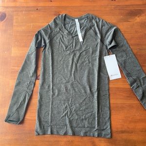 Lululemon Swiftly Tech LS 2.0